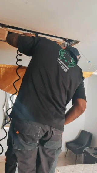 Instagram post from solucionescotec. This post is in position 15.