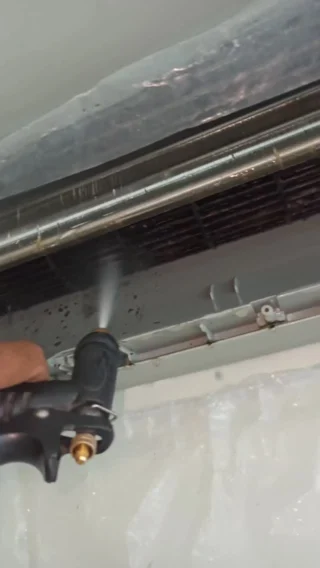Instagram post from solucionescotec. This post is in position 18.