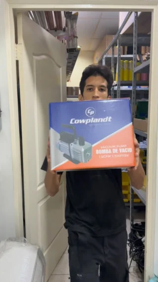 Instagram post from solucionescotec. This post is in position 1.